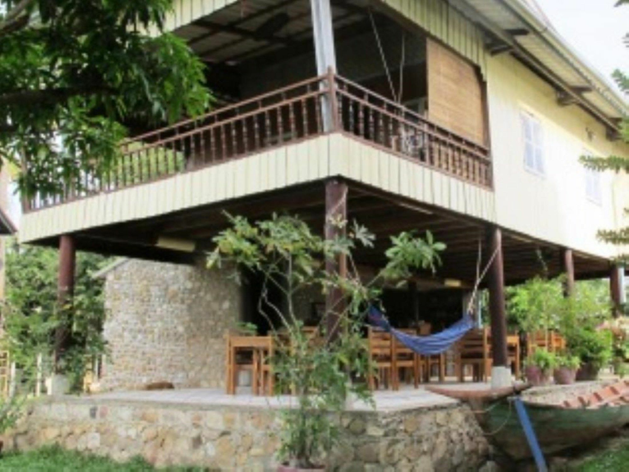 Champa Lodge Kampot Esterno foto