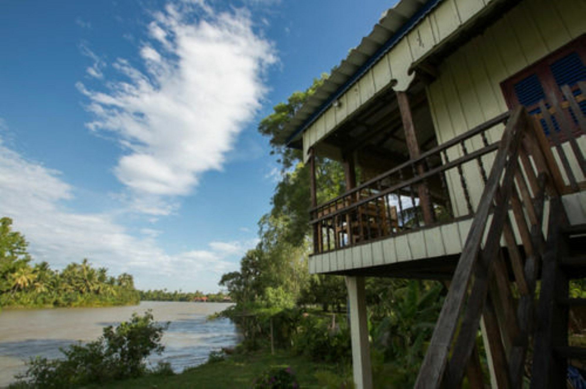 Champa Lodge Kampot Esterno foto